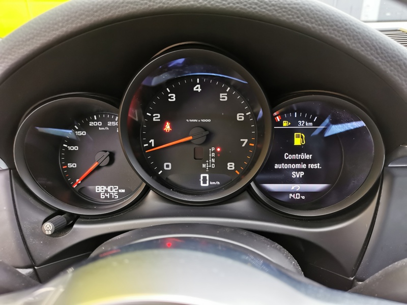 Image Porsche 慍慣⁮吨灹㤠䈵⠩ㄱ㈮㄰ⴳ⤾ 2.0 252 ch PDK7 Cuir électrique à mémoire chauffant Toit ouvrant Radar de stationnement Attelage éle