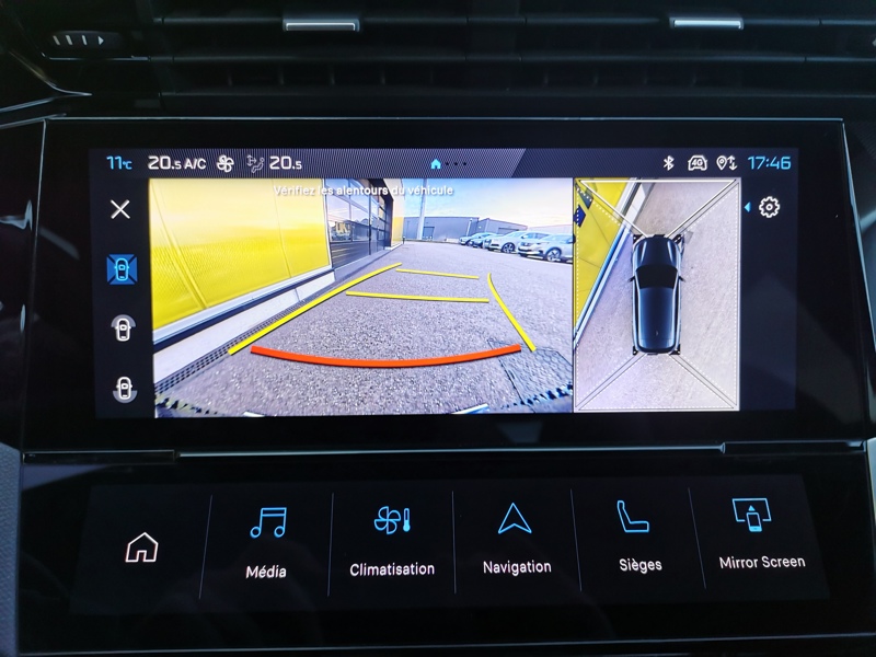 Image Peugeot 〳‸倨⤵〨⸶〲ㄲ㸭) GT Pack 1.5 BlueHDI 130 ch EAT8 Cuir électrique à mémoire chauffant/massant Toit ouvrant Focal Camér