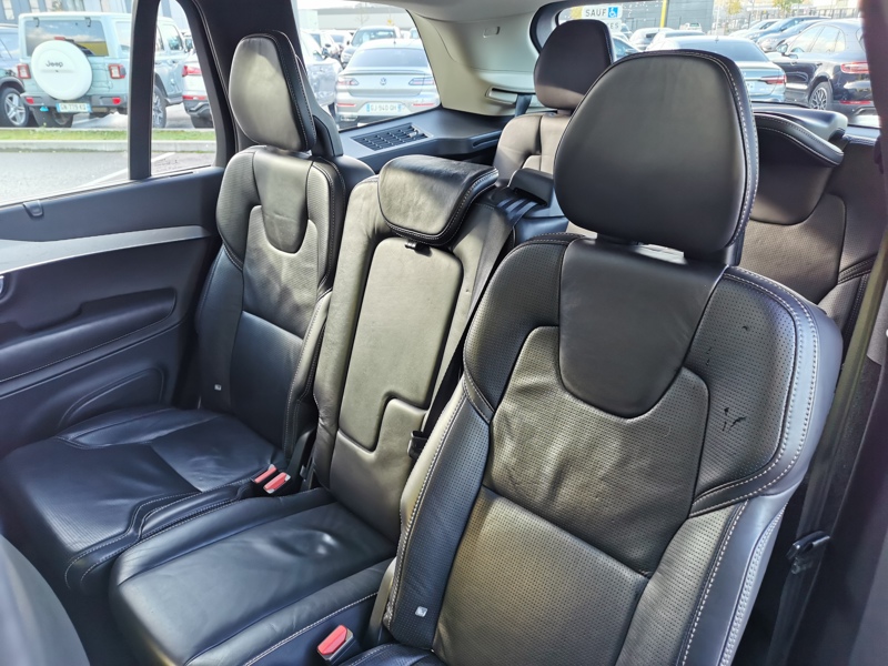 Image Volvo 䍘〹⠠〱㈮㄰ⴴ⤾ Inscription Luxe AWD D5 235 ch BVA8 7 places Siège électrique à mémoire chauffant Toit ouvrant Camér
