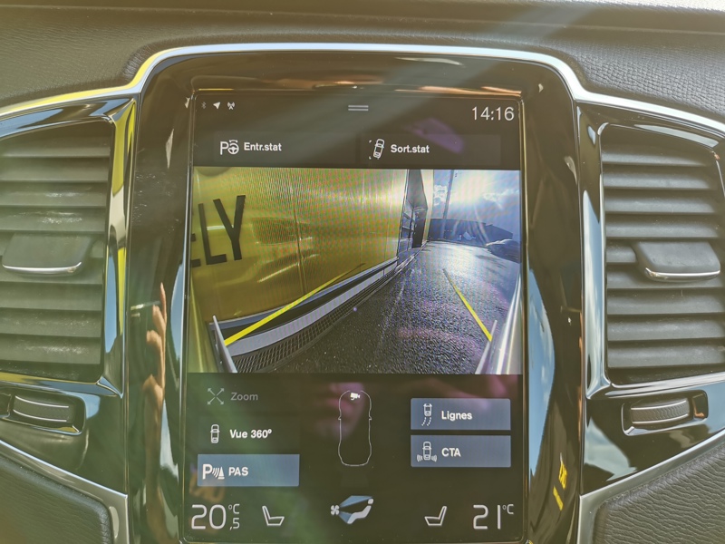 Image Volvo 䍘〹⠠〱㈮㄰ⴴ⤾ Inscription Luxe AWD D5 235 ch BVA8 7 places Siège électrique à mémoire chauffant Toit ouvrant Camér