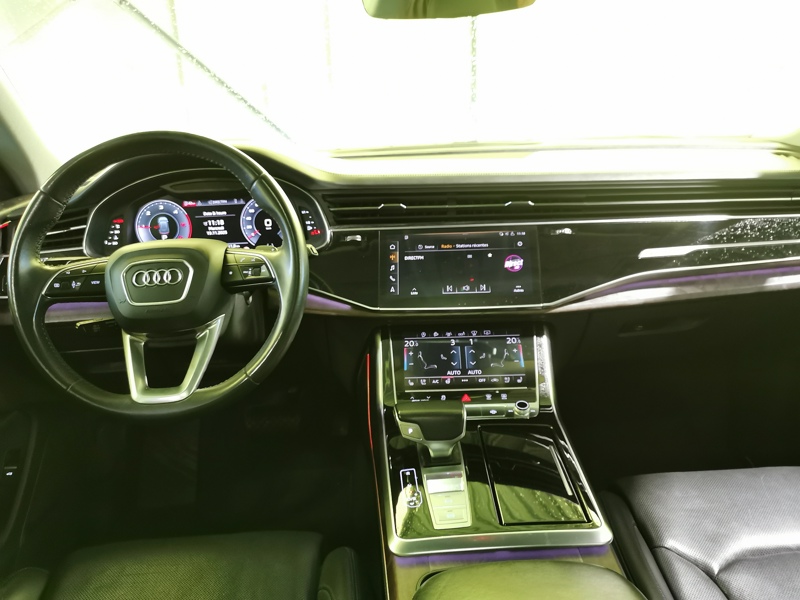 Image Audi 㡑⠠䴴⥎〨⸷〲㠱㸭) 50 TDI quattro 286 ch S line  Siège électrique à mémoire chauffant/ventilé Coffre élctrique Clim 4zo