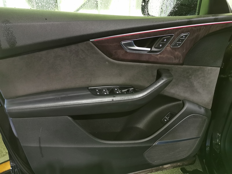 Image Audi 㡑⠠䴴⥎〨⸷〲㠱㸭) 50 TDI quattro 286 ch S line  Siège électrique à mémoire chauffant/ventilé Coffre élctrique Clim 4zo