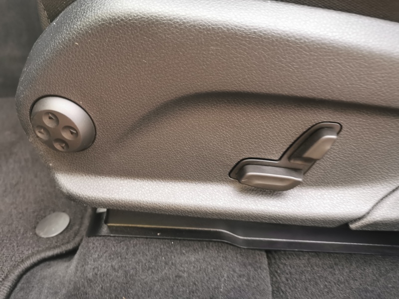 Image Mercedes-Benz 䱇⁃潃灵É 250 d 4MATIC Coupé Sportline Siège électrique chauffant Coffre électrique Attelage 360 Caméra Toit o