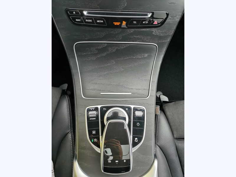 Image Mercedes-Benz 䱇⁃潃灵É 250 d 4MATIC Coupé Sportline Siège électrique chauffant Coffre électrique Attelage 360 Caméra Toit o