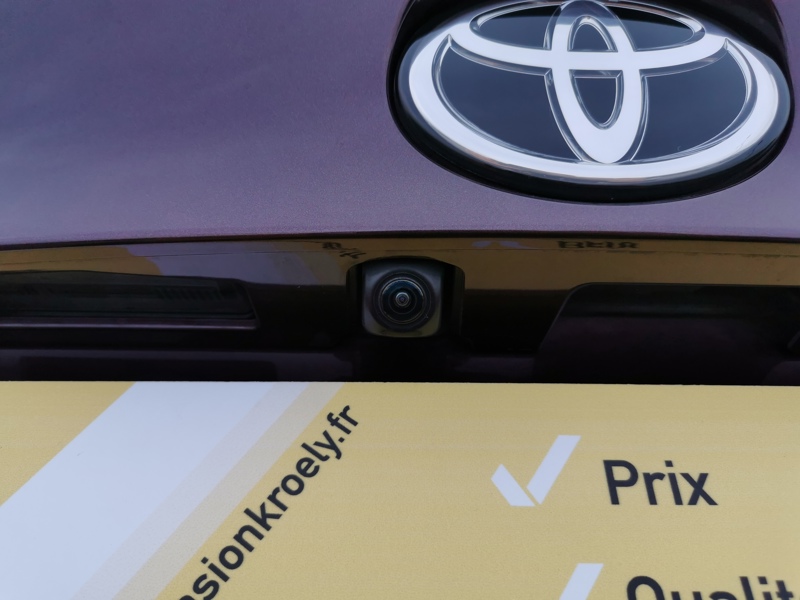 Image Toyota ⵃ剈⠠ㅘ⤰ㄨ⸰〲㘱㸭) Hybrid Collection 1.8 122 ch GR Sport E-CVT Siège électrique chauffant Volant chauffant Caméra Bluet