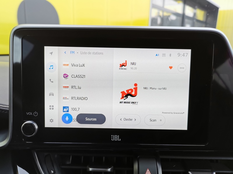 Image Toyota ⵃ剈⠠ㅘ⤰ㄨ⸰〲㘱㸭) Hybrid Collection 1.8 122 ch GR Sport E-CVT Siège électrique chauffant Volant chauffant Caméra Bluet