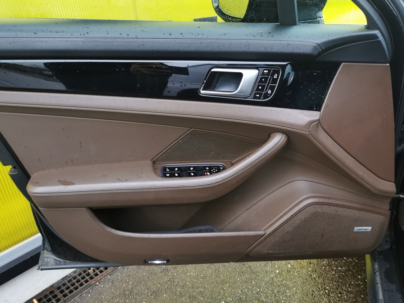 Image Porsche PANAMERA SPORT TURISMO 4 E-Hybrid 2.9 462 ch PDK8 Siège électrique à mémoire chauffant/ventilé Toit pano Caméra Coffre élec