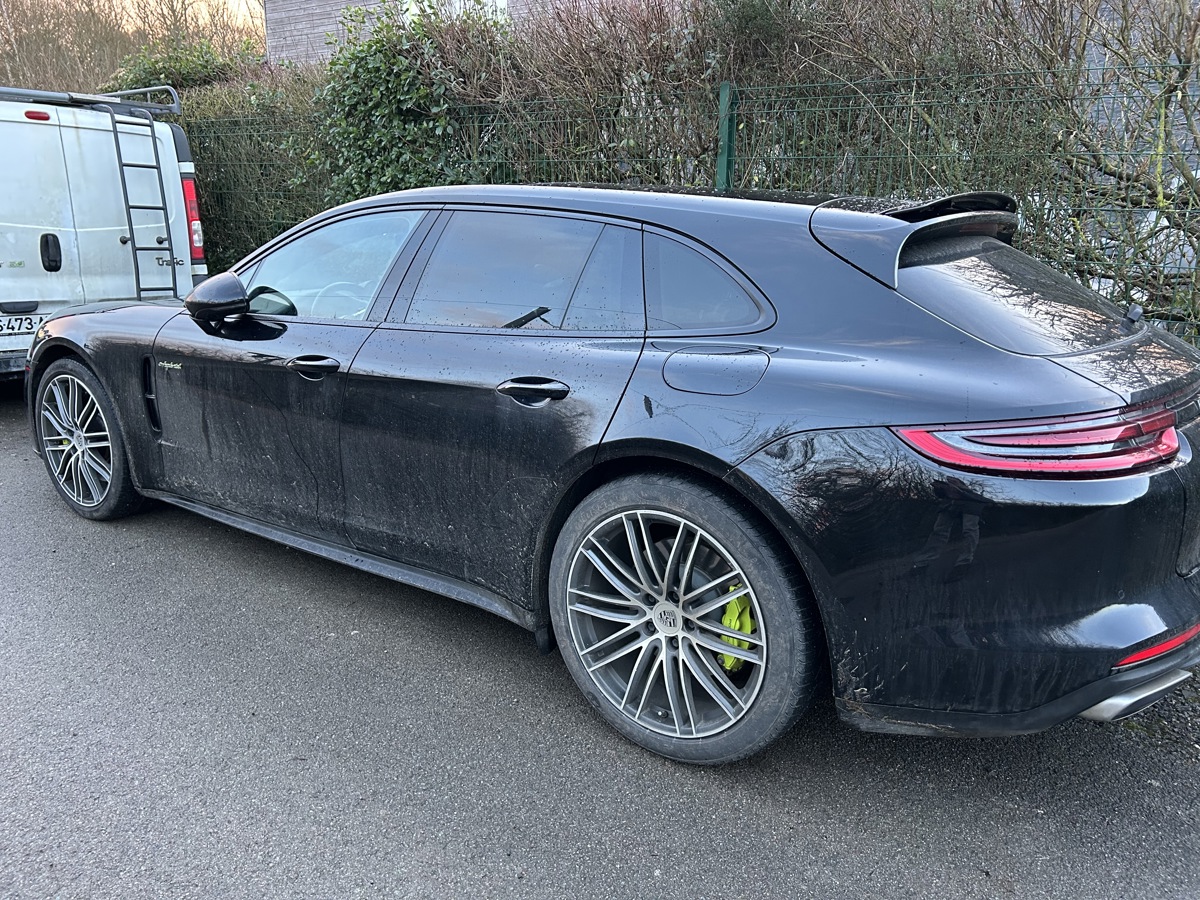 Image Porsche PANAMERA SPORT TURISMO 4 E-Hybrid 2.9 462 ch PDK8 Siège électrique à mémoire chauffant/ventilé Toit pano Caméra Coffre élec