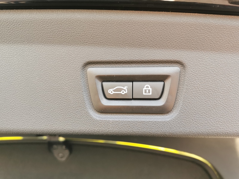 Image BMW SÉRIE 4 GRAN COUPE 420 d xDrive M Sport 190 ch S8  Siège électrique à mémoire chauffant Caméra Coffre électrique Toit o