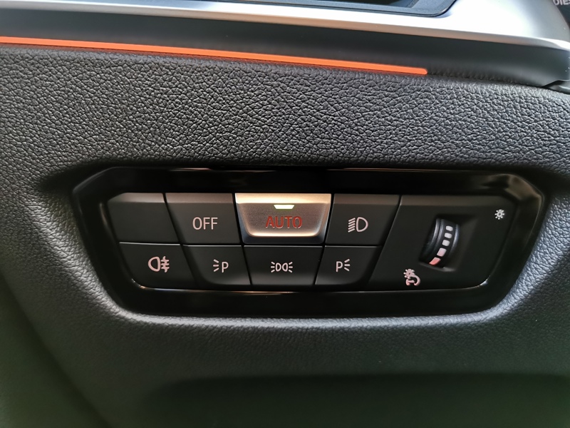 Image BMW SÉRIE 4 GRAN COUPE 420 d xDrive M Sport 190 ch S8  Siège électrique à mémoire chauffant Caméra Coffre électrique Toit o