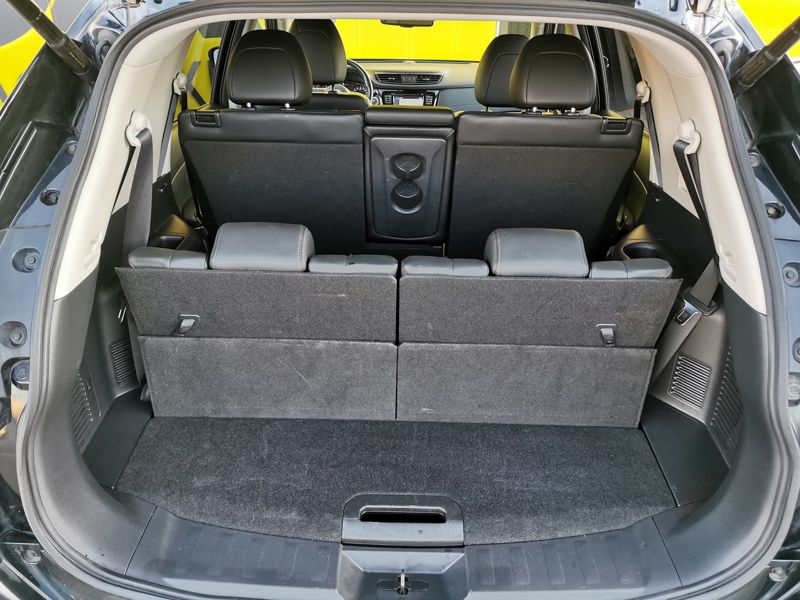 Image Nissan X-TRAIL Tekna 1.7 DCI 150 ch 4X2 7 Places  Siège + Volant chauffant Caméra 360 Coffre électrique Toit ouvran