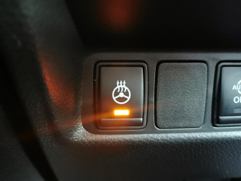 Image Nissan X-TRAIL Tekna 1.7 DCI 150 ch 4X2 7 Places  Siège + Volant chauffant Caméra 360 Coffre électrique Toit ouvran