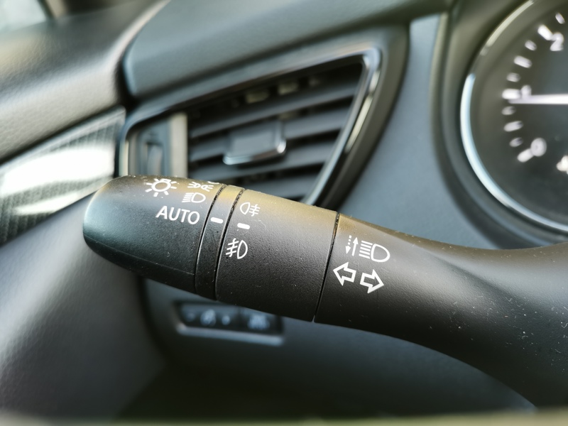 Image Nissan X-TRAIL Tekna 1.7 DCI 150 ch 4X2 7 Places  Siège + Volant chauffant Caméra 360 Coffre électrique Toit ouvran