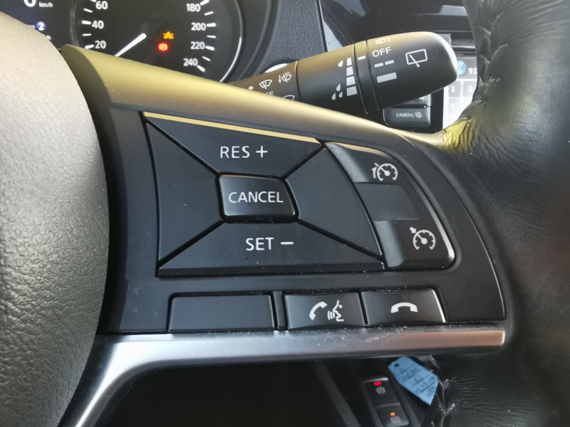 Image Nissan X-TRAIL Tekna 1.7 DCI 150 ch 4X2 7 Places  Siège + Volant chauffant Caméra 360 Coffre électrique Toit ouvran