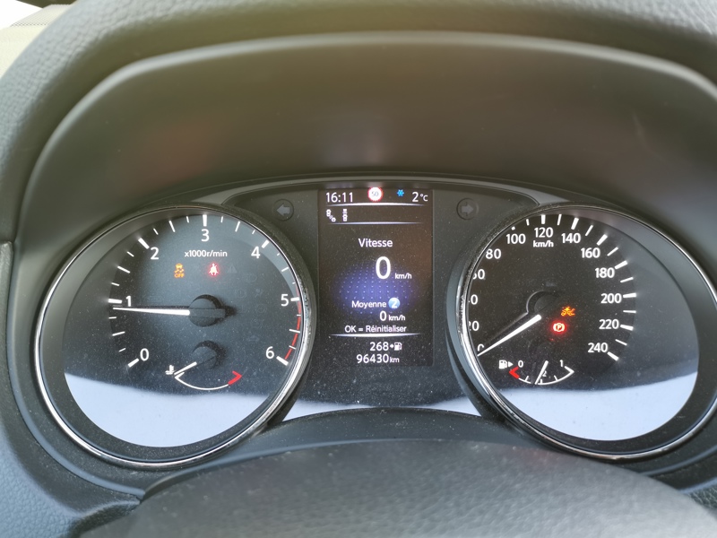 Image Nissan X-TRAIL Tekna 1.7 DCI 150 ch 4X2 7 Places  Siège + Volant chauffant Caméra 360 Coffre électrique Toit ouvran