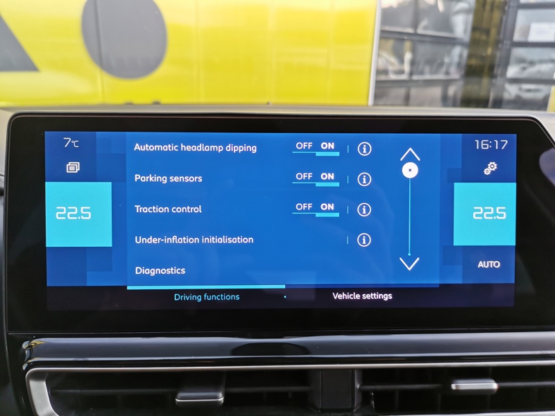 Image Citroën C5 AIRCROSS Shine Pack Hybride 1.6 225 ch BVA8 Régulateur/Limiteur Siège chauffant Toit ouvrant Caméra Coffre él