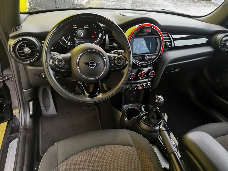 Image MINI MINI 3-PT. One 1.5 102 ch BVM6 Gps Bluetooth Clim Bi-zone Radar de stationnement Feux auto Régulateur/Limiteur 