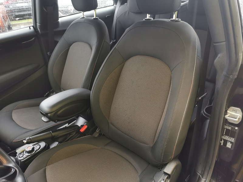 Image MINI MINI 3-PT. One 1.5 102 ch BVM6 Gps Bluetooth Clim Bi-zone Radar de stationnement Feux auto Régulateur/Limiteur 