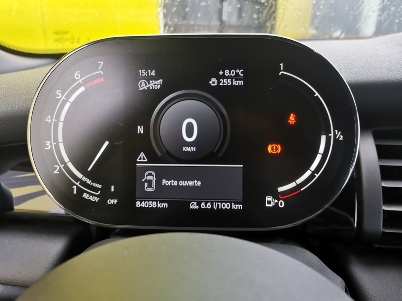 Image MINI MINI 3-PT. One 1.5 102 ch BVM6 Gps Bluetooth Clim Bi-zone Radar de stationnement Feux auto Régulateur/Limiteur 