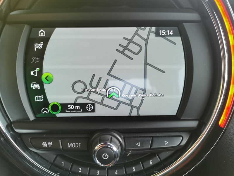 Image MINI MINI 3-PT. One 1.5 102 ch BVM6 Gps Bluetooth Clim Bi-zone Radar de stationnement Feux auto Régulateur/Limiteur 