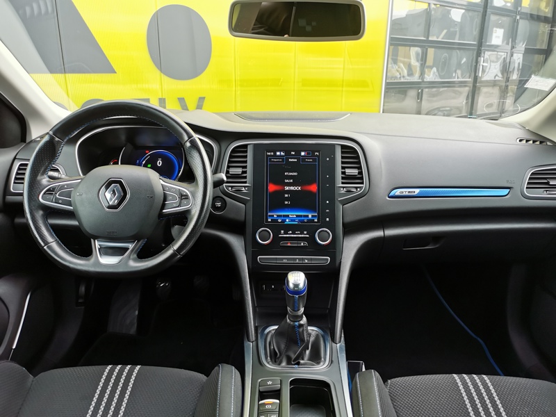 Image Renault MEGANE IV BERLINE 5 PTES. Intens 1.2 TCE 130 ch BVM6 Caméra Régulateur/Limiteur GPS Bluetooth Feux auto  