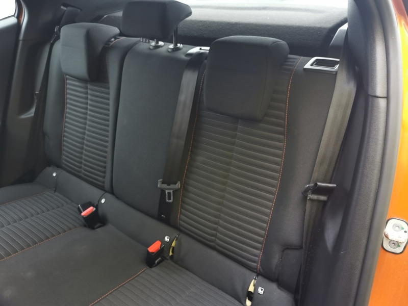 Image Peugeot 2008 Active 1.5 BlueHDI 110 ch BVM6 Régulateur/Limiteur Clim Bluetooth Apple Carplay Caméra Android auto 