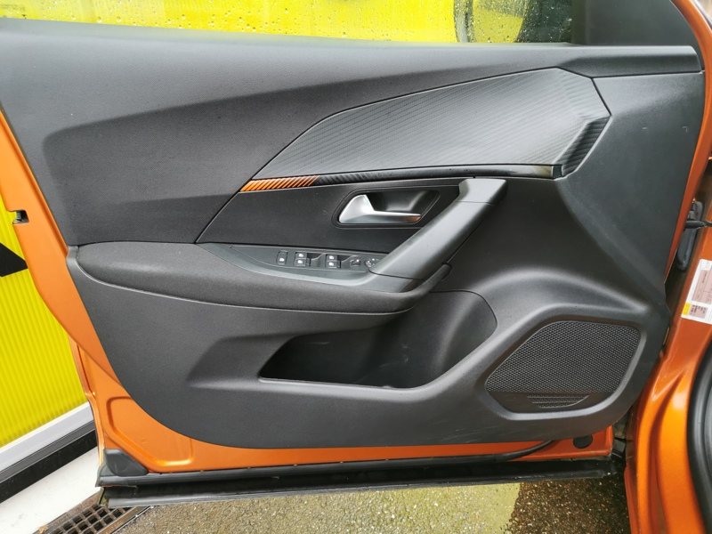 Image Peugeot 2008 Active 1.5 BlueHDI 110 ch BVM6 Régulateur/Limiteur Clim Bluetooth Apple Carplay Caméra Android auto 