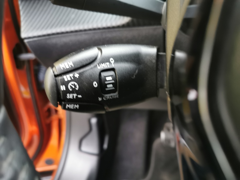 Image Peugeot 2008 Active 1.5 BlueHDI 110 ch BVM6 Régulateur/Limiteur Clim Bluetooth Apple Carplay Caméra Android auto 