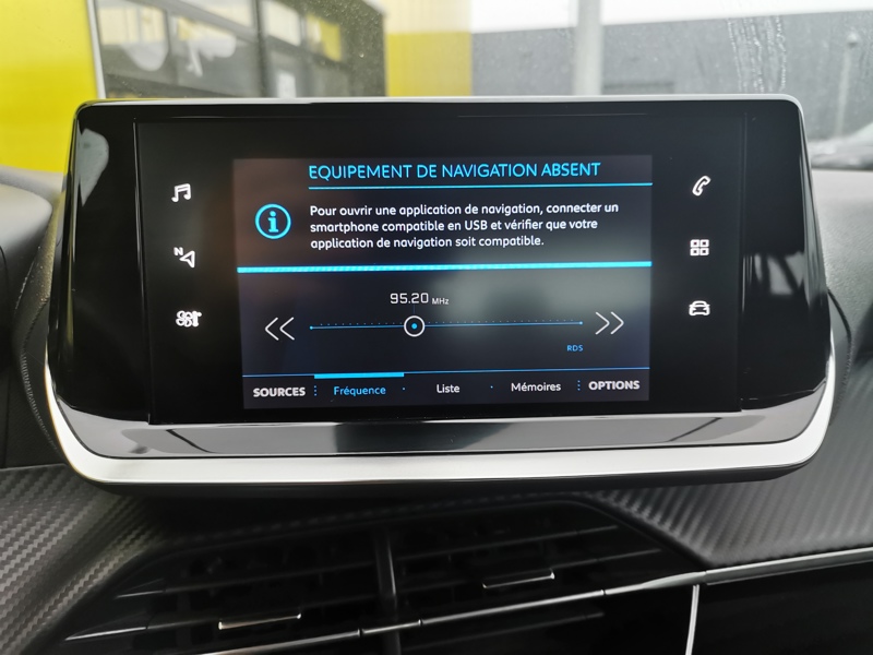 Image Peugeot 2008 Active 1.5 BlueHDI 110 ch BVM6 Régulateur/Limiteur Clim Bluetooth Apple Carplay Caméra Android auto 