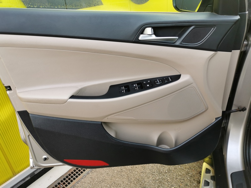 Image Hyundai TUCSON Executive 4WD 2.0 CRDI 136 ch BVM6 Siège chauffant/ventilé Volant chauffant Caméra Coffre électrique