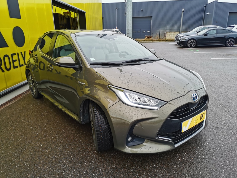 Image Toyota YARIS Hybrid Iconic 1.5 Dual VVT-i 116 ch  Siège chauffant Caméra Bluetooth Régulateur/Limiteur Clim Bi-zo