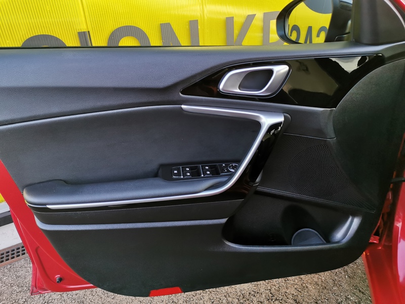 Image Kia CEED SPORTSWAGON GT-Line 1.5 T-Gdi 160 ch DCT7 SW Caméra Gps Bluetooth Apple Carplay Clim Bi-zone Régulateur Démarrag