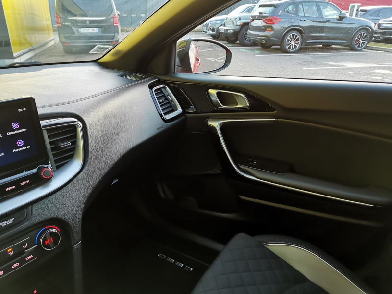 Image Kia CEED SPORTSWAGON GT-Line 1.5 T-Gdi 160 ch DCT7 SW Caméra Gps Bluetooth Apple Carplay Clim Bi-zone Régulateur Démarrag