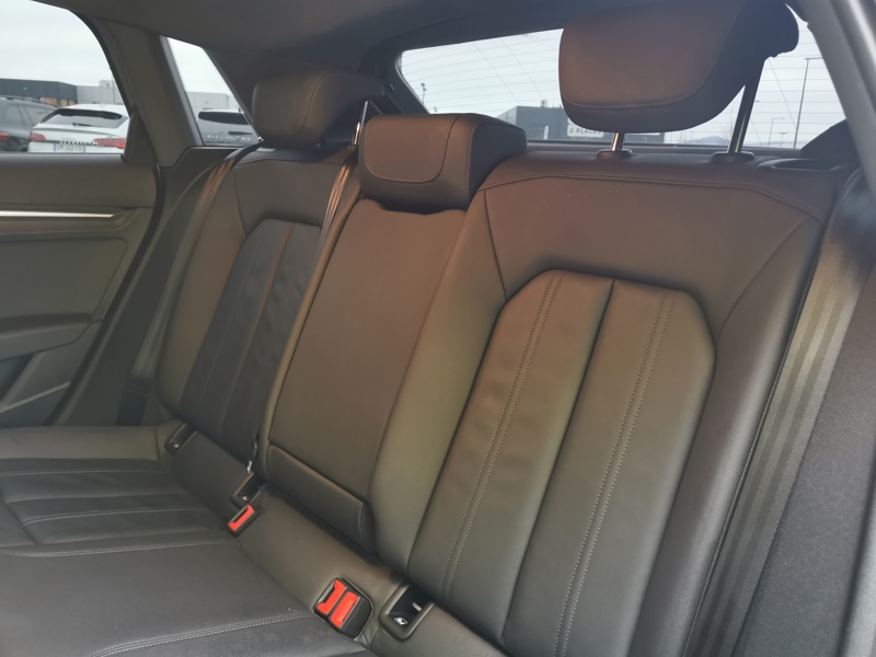 Image Audi A3 SPORTBACK 35 TFSI Design Luxe 150 ch S-tronic7 Mild-Hybrid Régulateur/Limiteur Caméra Bluetooth Gps Clim Bi-zo