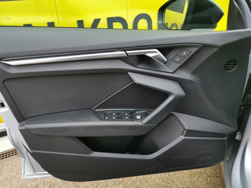 Image Audi A3 SPORTBACK 35 TFSI Design Luxe 150 ch S-tronic7 Mild-Hybrid Régulateur/Limiteur Caméra Bluetooth Gps Clim Bi-zo