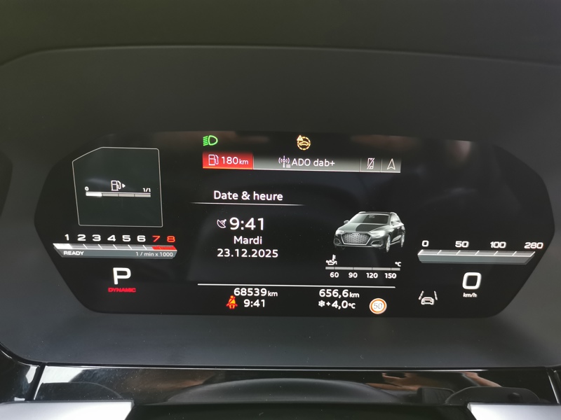 Image Audi A3 SPORTBACK 35 TFSI Design Luxe 150 ch S-tronic7 Mild-Hybrid Régulateur/Limiteur Caméra Bluetooth Gps Clim Bi-zo