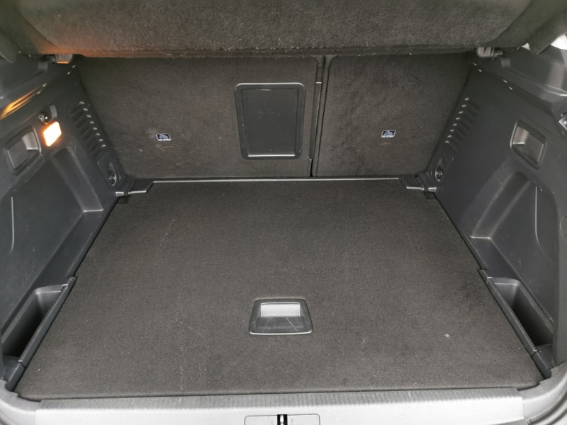 Image Peugeot 3008 II Allure 1.5 BlueHDI 130 ch EAT8 Régulateur/Limiteur Gps Bluetooth Caméra Démarrage ss clé Clim Bi-zon