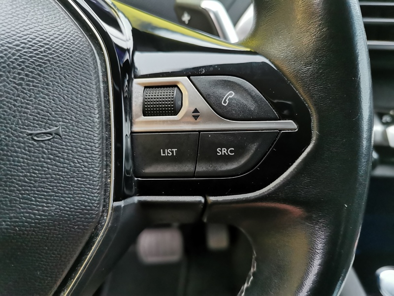 Image Peugeot 3008 II Allure 1.5 BlueHDI 130 ch EAT8 Régulateur/Limiteur Gps Bluetooth Caméra Démarrage ss clé Clim Bi-zon