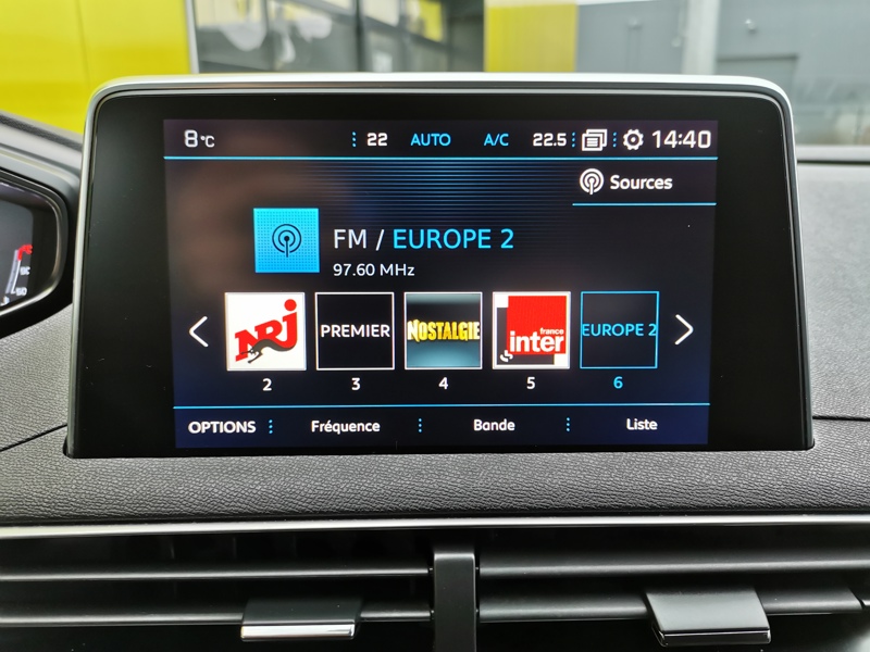 Image Peugeot 3008 II Allure 1.5 BlueHDI 130 ch EAT8 Régulateur/Limiteur Gps Bluetooth Caméra Démarrage ss clé Clim Bi-zon