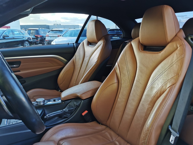 Image BMW 4 CABRIOLET 420 d Luxury Line 190 ch BVA Siège électrique à mémoire chauffant Gps Bluetooth Caméra 360 Feux auto