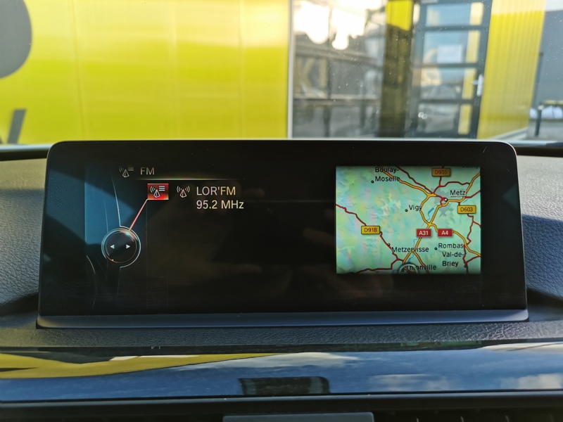 Image BMW 4 CABRIOLET 420 d Luxury Line 190 ch BVA Siège électrique à mémoire chauffant Gps Bluetooth Caméra 360 Feux auto