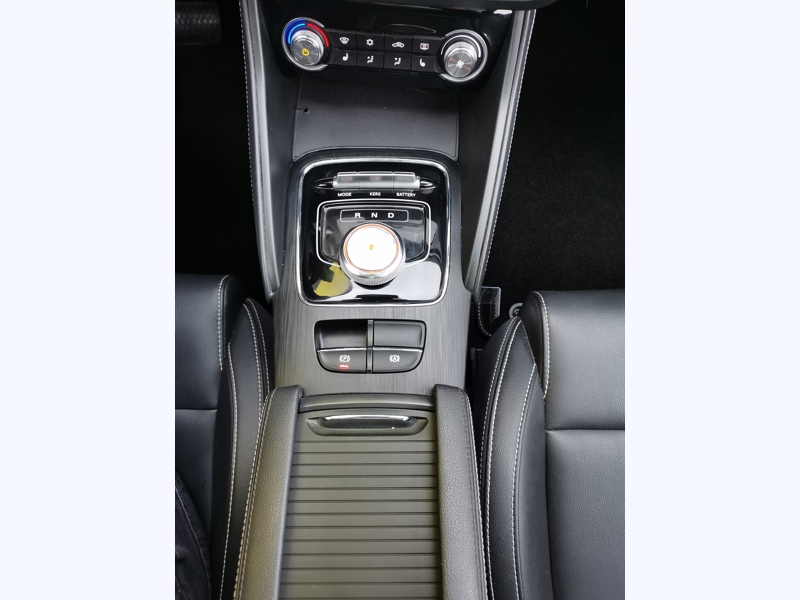 Image MG ZS EV Luxury 143 ch BVA Siège chauffant Toit ouvrant Caméra Régulateur Gps Bluetooth Apple Carplay Clim au