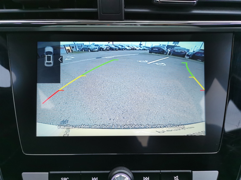 Image MG ZS EV Luxury 143 ch BVA Siège chauffant Toit ouvrant Caméra Régulateur Gps Bluetooth Apple Carplay Clim au