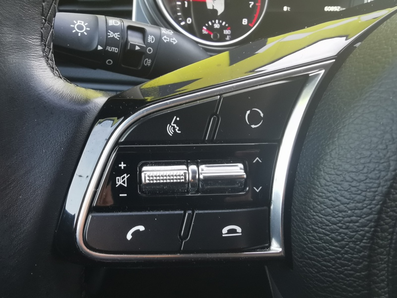 Image Kia XCEED Active 1.0 T-GDI 120 ch  Gps Bluetooth Clim Bi-zone Feux auto  