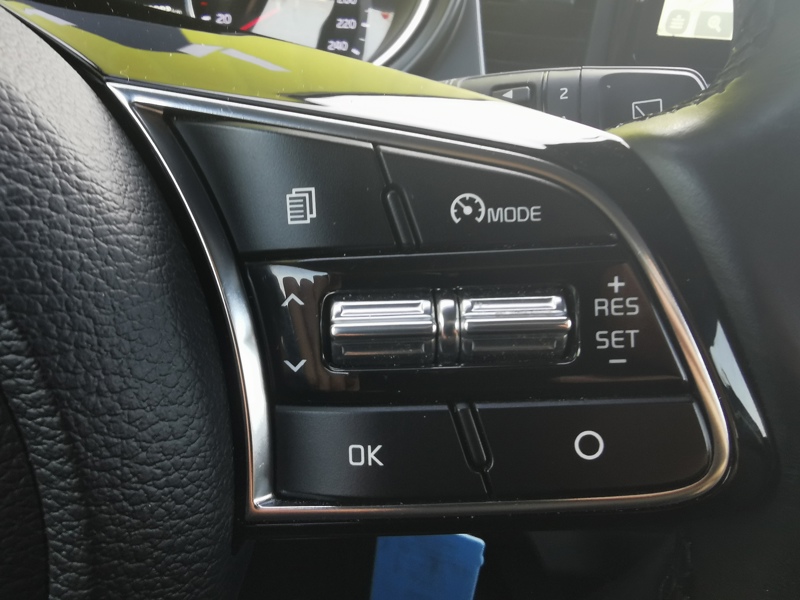 Image Kia XCEED Active 1.0 T-GDI 120 ch  Gps Bluetooth Clim Bi-zone Feux auto  