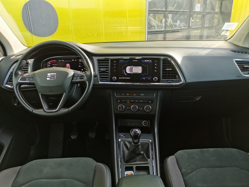 Image Seat ATECA Urban 1.0 TSI 116 ch BMV6  Full Link Gps Bluetooth Clim Bi-zone Caméra Feux auto  