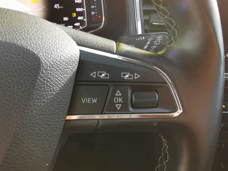 Image Seat ATECA Urban 1.0 TSI 116 ch BMV6  Full Link Gps Bluetooth Clim Bi-zone Caméra Feux auto  