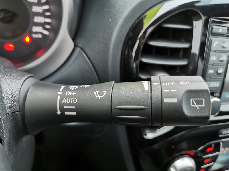 Image Nissan JUKE Visia 1.5 DCI 110 ch BVM6 Régulateur/Limiteur Toit ouvrant Caméra 360 Clim auto Gps Bluetooth  