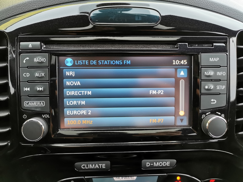 Image Nissan JUKE Visia 1.5 DCI 110 ch BVM6 Régulateur/Limiteur Toit ouvrant Caméra 360 Clim auto Gps Bluetooth  