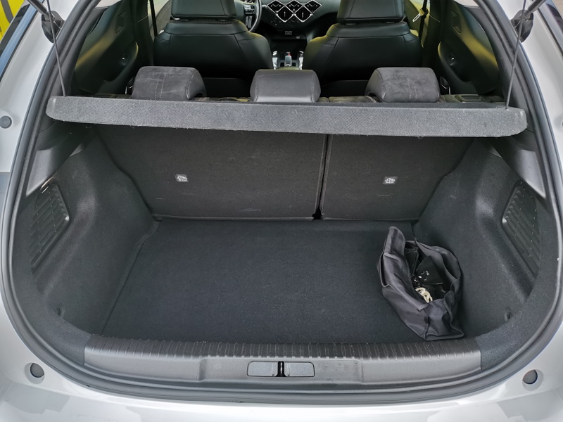 Image DS DS 3 Performance Line + 1.5 BlueHDI 130 ch BVA8 Régulateur/Limiteur Bluetooth Gps Caméra Clim auto  